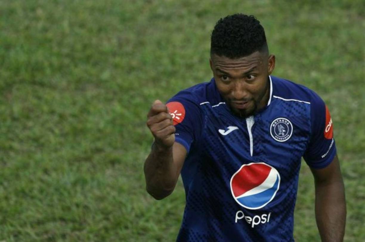 Reinieri Mayorquín. El volante se quedó sin contrato y está en veremos su continuidad con el Motagua.