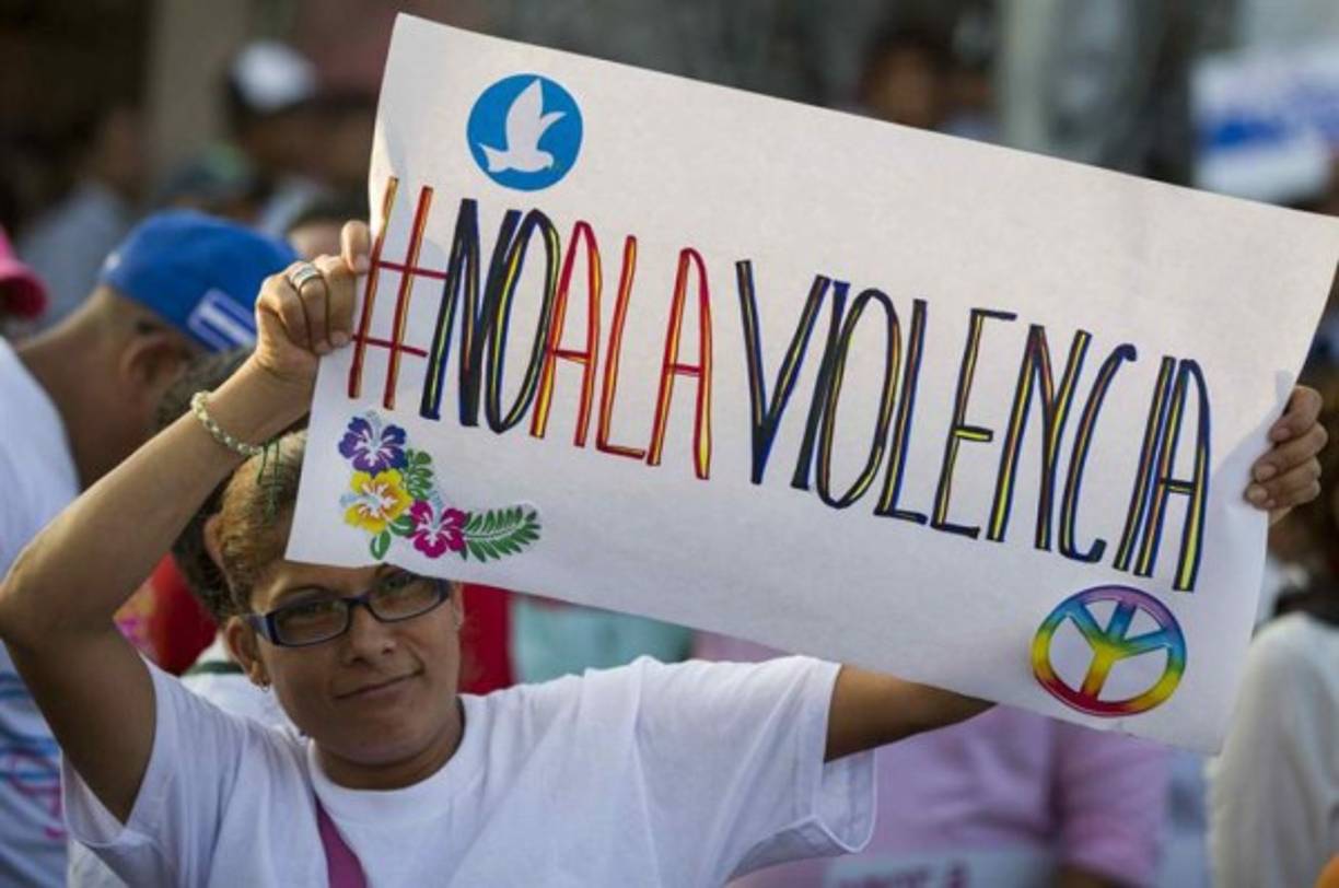 En medio del desorden, también hubo llamados a la calma y a la cordura.