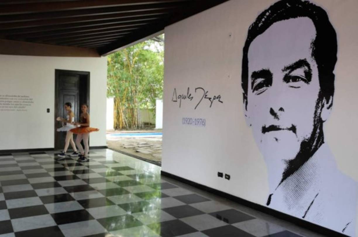 La residencia tiene ocho salones repletos de obras de arte, piscina y amplios jardines. Sin embargo, se le harán algunas adecuaciones para su nuevo uso.