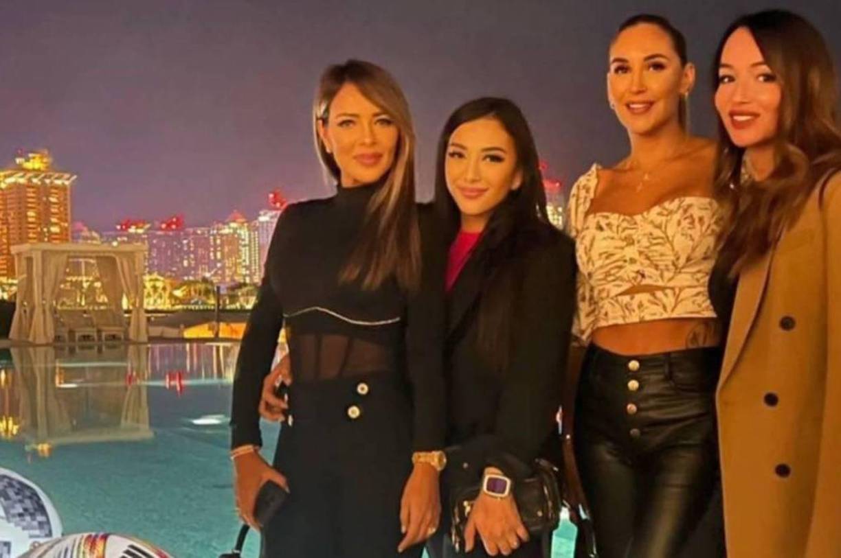 La esposa de Keylor Navas compartió con su pareja y esposas de los jugadores Óscar Duarte y Bryan Oviedo. 