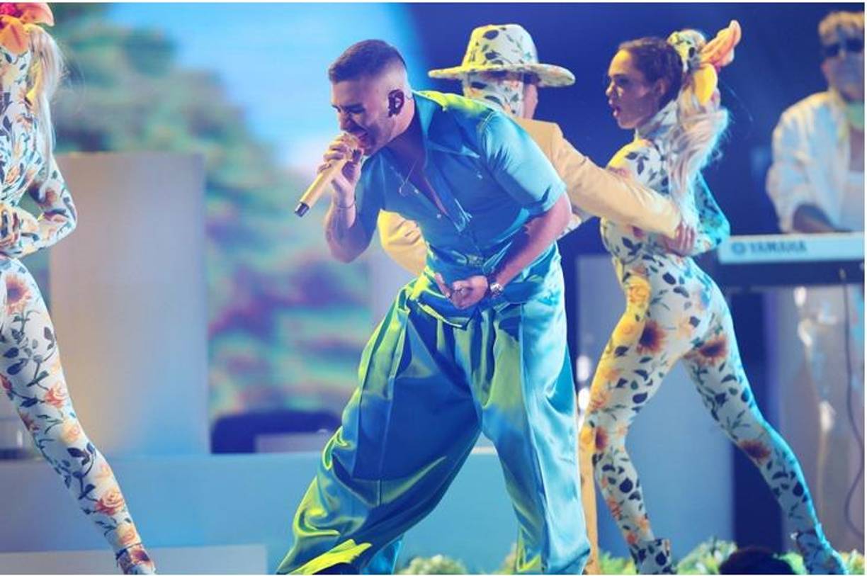 El colombiano Manuel Turizo puso a todos a bailar con “La bachata”.