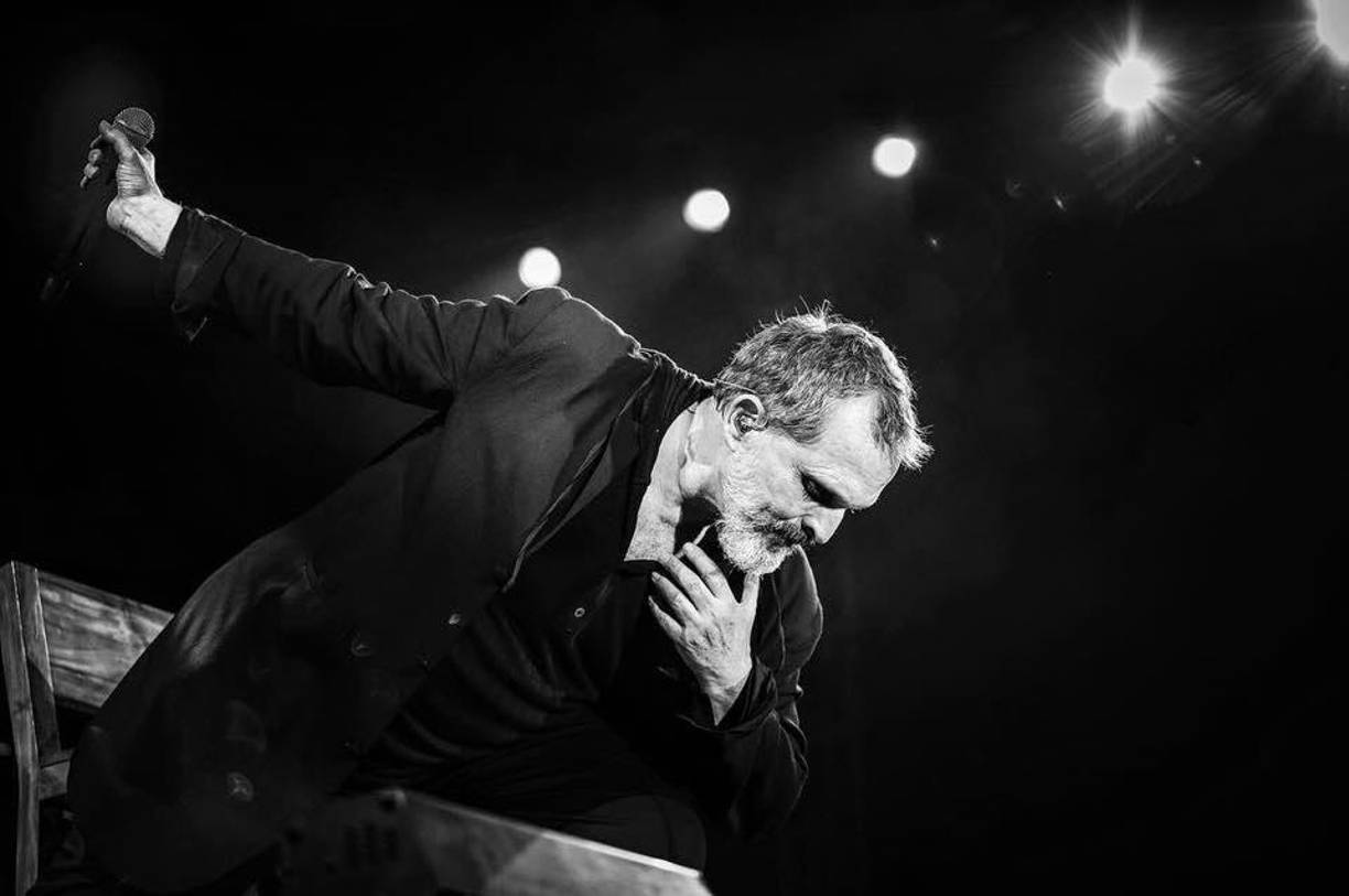 Según el calendario de Live Nation, se presentará en Florida, en Miami (4 octubre); Illinois, en Rosemont (11 octubre); Texas, en Irving (24 octubre) y Houston (25 octubre), y California, en San Diego (7 noviembre) e Inglewood (8 noviembre).