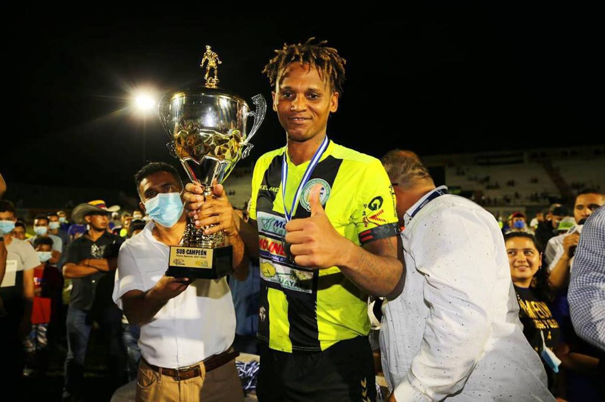 Georgie Welcome: Desde La Ceiba desmienten rumores que ponían en la órbita del Club Vida al atacante del Juticalpa de 38 años y mundialista con Honduras en Sudáfrica 2010.