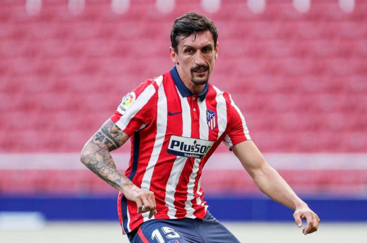 Según Fabrizio Romano, Stefan Savic abandonará este mercado verano el Atlético de Madrid después de ocho años y casi 300 partidos de rojiblanco. Aún le quedaba un año más de contrato.