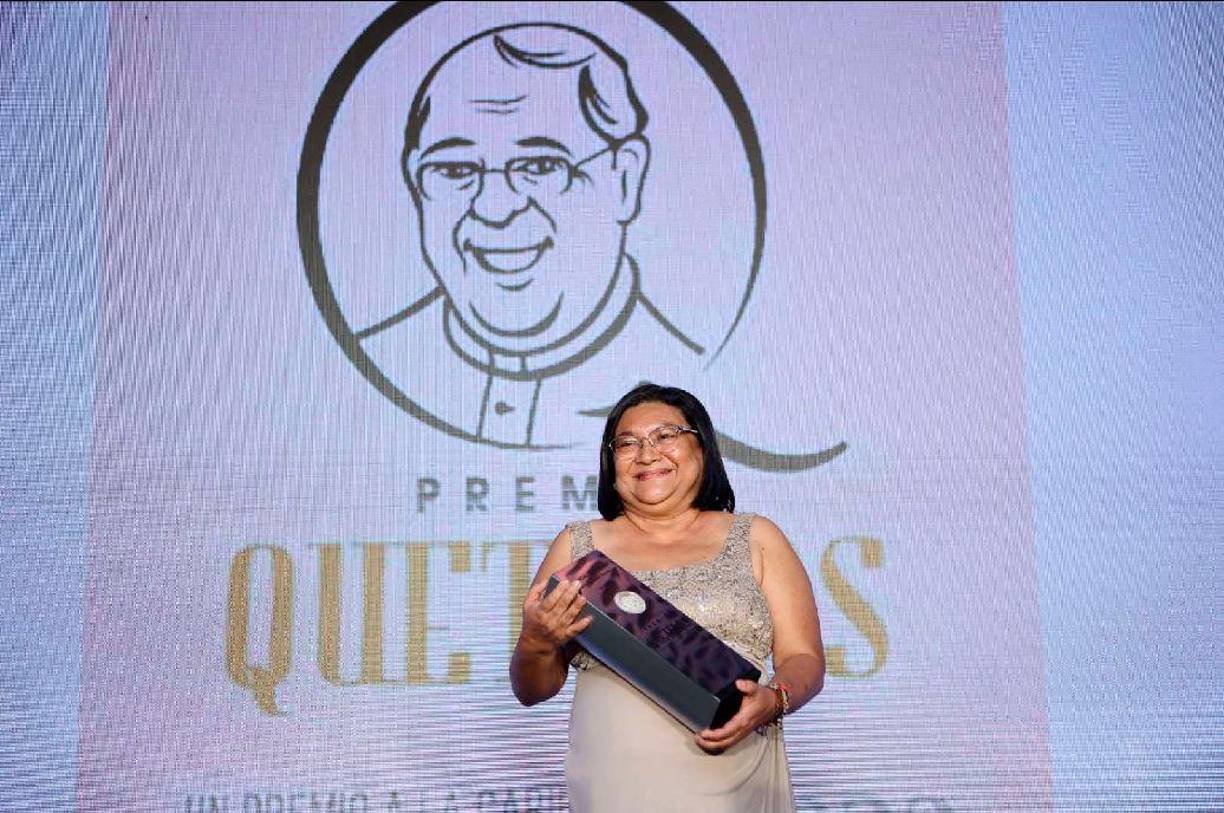 El Premio Quetglas 2022, “un premio a lacaridad hecha persona”, entregado por fundación Obras Sociales Vicentinas (Osovi), fue recibido por Ana Lisseth Cruz, quien a través de su organización Calidad de Vida trabaja para que las mujeres y niñas vivan una vida sin violencia. Se caracteriza por impulsar las casas refugio y diferentes mecanismos de coordinación con gobiernos locales e instituciones públicas con la finalidad de fortalecer el sistema de acceso a la justicia para mujeres en situación de riesgo.