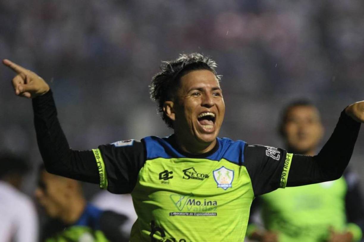Por petición de Diego Vázquez, el Motagua busca el fichaje del centrocampista Henry “Cachita” Gómez. Sin embargo, el volante tiene contrato con los Potros del Olancho FC. 
