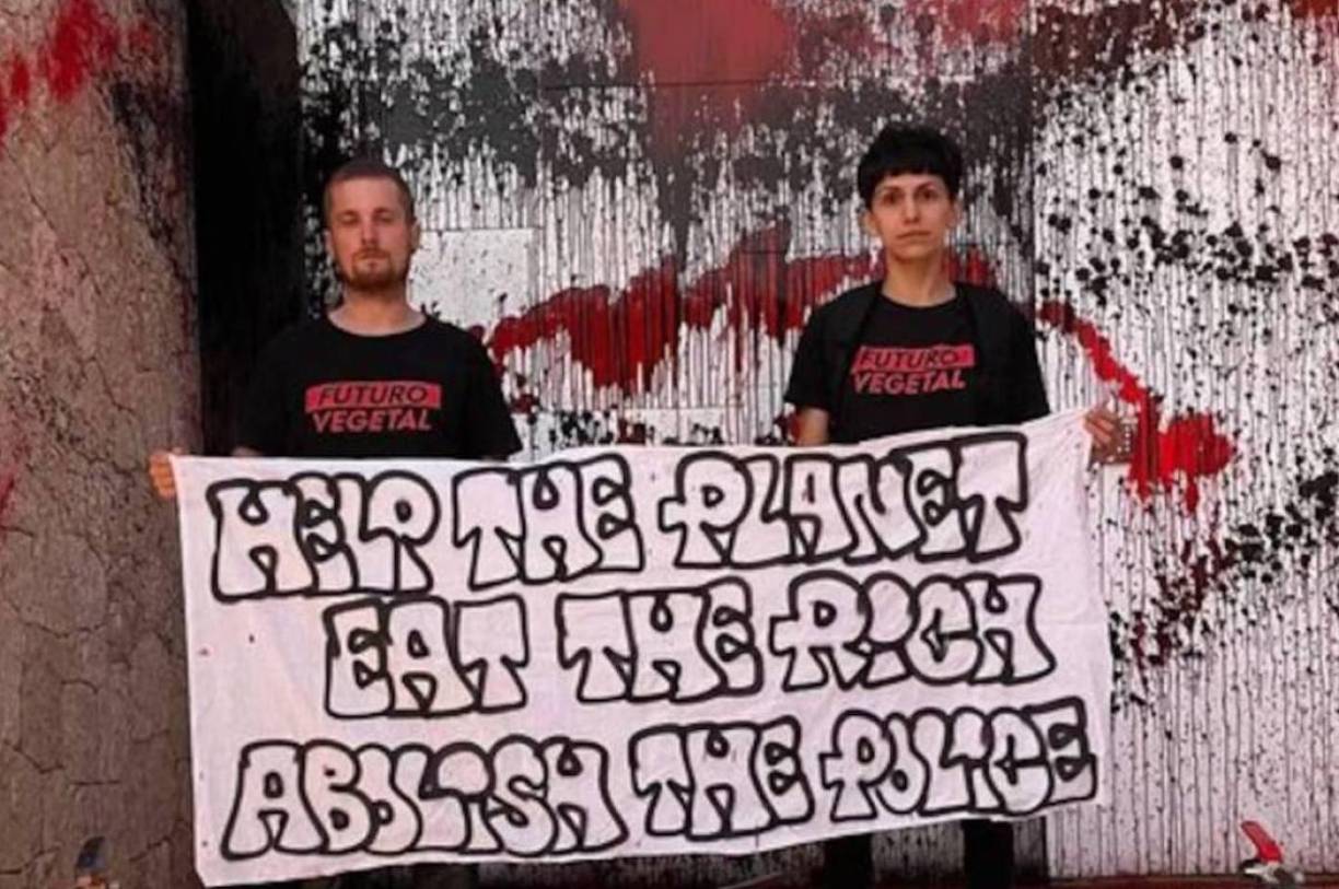 Ha sido el propio portavoz de Futuro Vegetal, Bilbo Bassaterra, quien ha confirmado la existencia de la denuncia, así como los detalles de la misma.