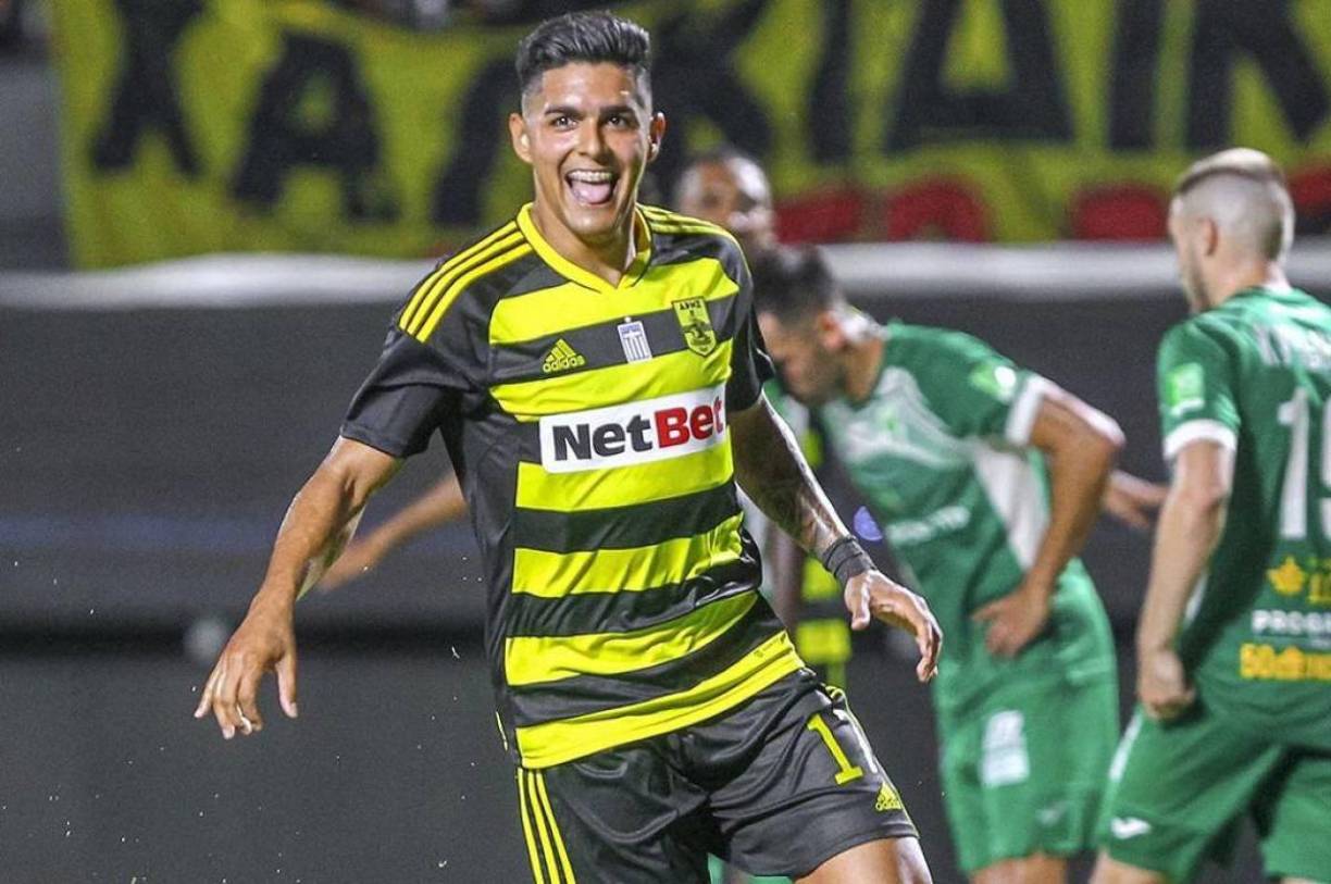 El ‘Bicho‘ Palma brilló en el Aris Salónica de Grecia, tanto así que despertó el interés de otros clubes europeos.