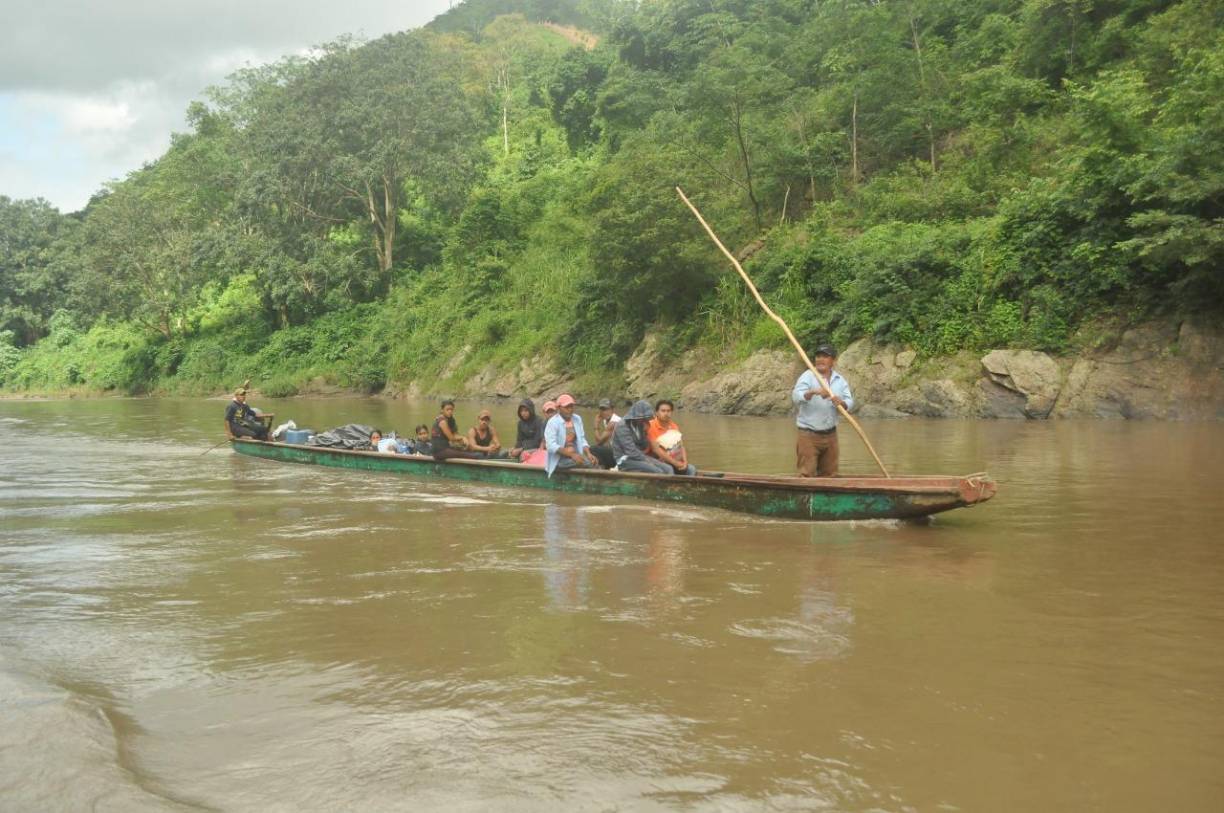 Un viaje de placer se convirtió en una tragedia para dos familias que residen en Puerto Lempira y Siguatepeque.