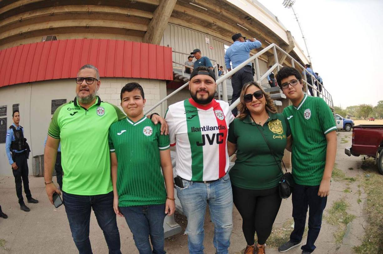 Ambiente y lindas chicas: así se vivió la jornada 17 del Clausura