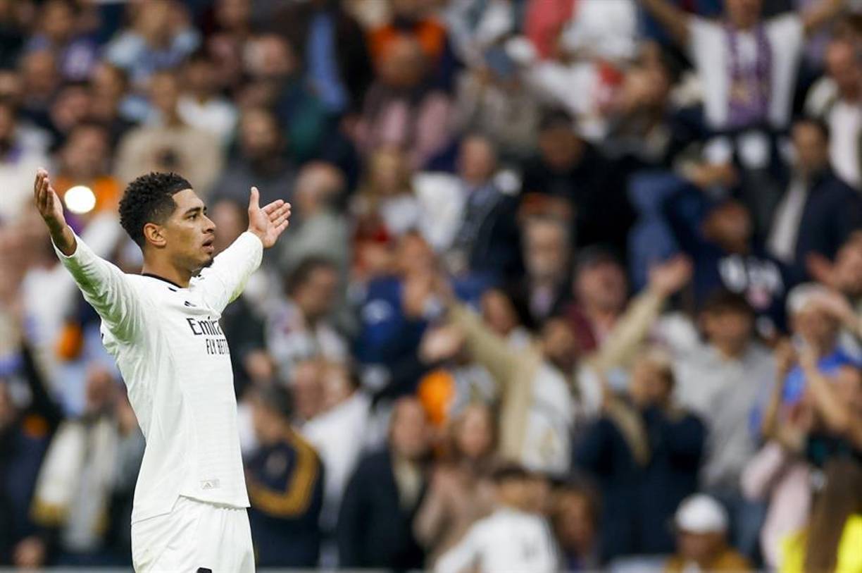EL futbolista inglés fue una de las figuras y anotó su primer gol de la temporada con un tremendo tanto.