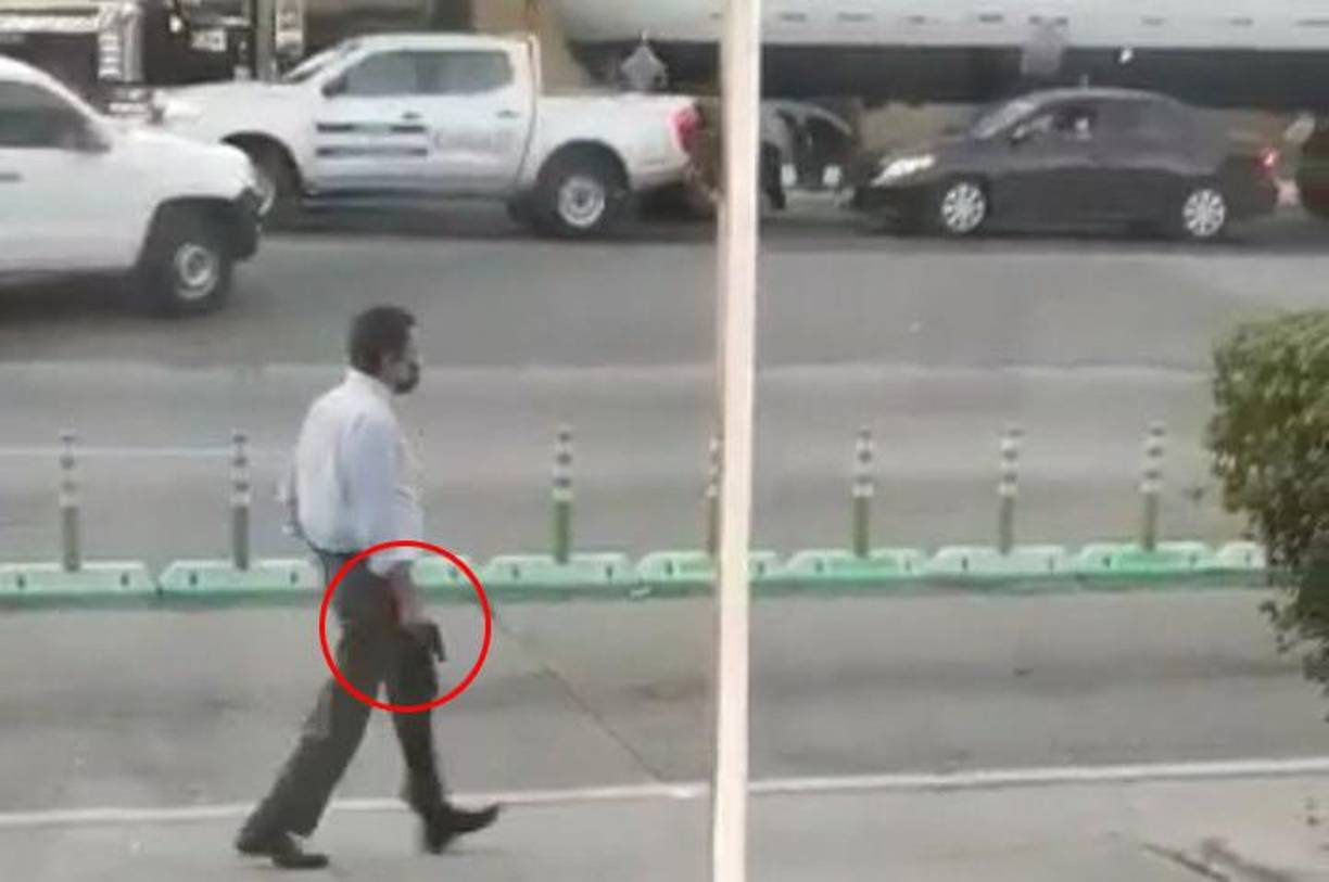 Las cámaras de video grabaron al atacante después de dispararle a Ricci.