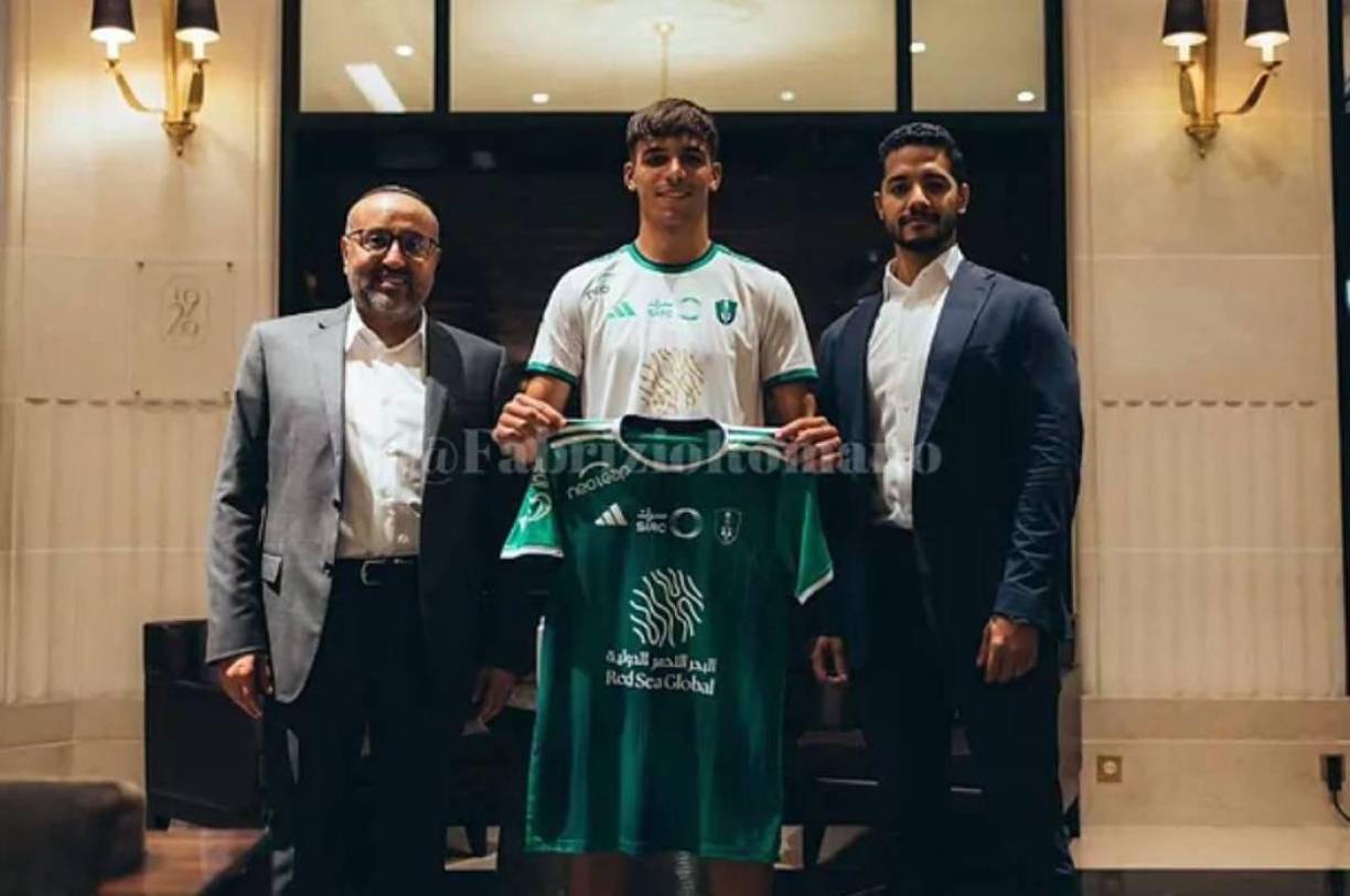 Gabri Veiga fue presentado por el Al-Ahli. El club saudí pagó 40 millones por el español de 19 años, que pasará a cobrar más de 10 ‘kilos’ por cada una de las próximas 3 temporadas.
