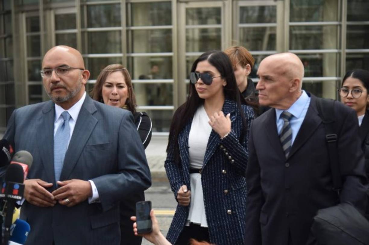 El abogado de El Chapo, Eduardo Balarezo, no permitió a Coronel responder a preguntas de los periodistas, y dijo que su cliente será sometido a una segunda evaluación psicológica en las próximas dos semanas tras una primera hecha en noviembre.