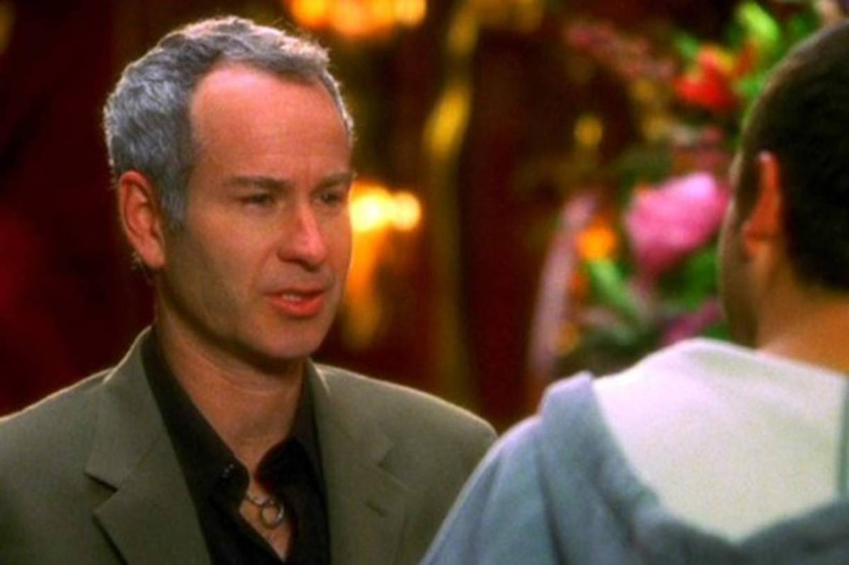 John McEnroe incursionó en el cine en varias apariciones en las comedias de Adam Sandler, como Mr. Deeds o Anger Management, y series como Frasier y 30 Rock.