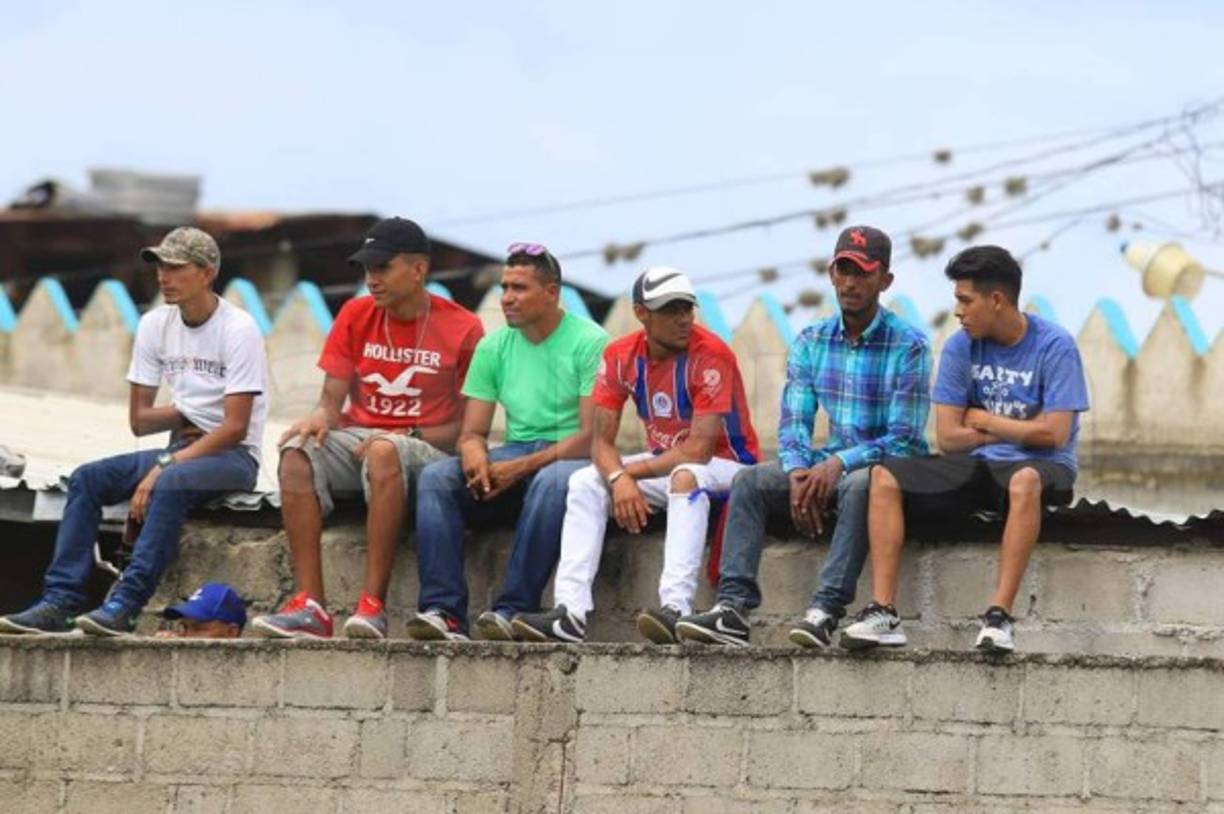 No importaba como, pero ellos no se quisieron perder el juego entre Altamira y Olimpia.