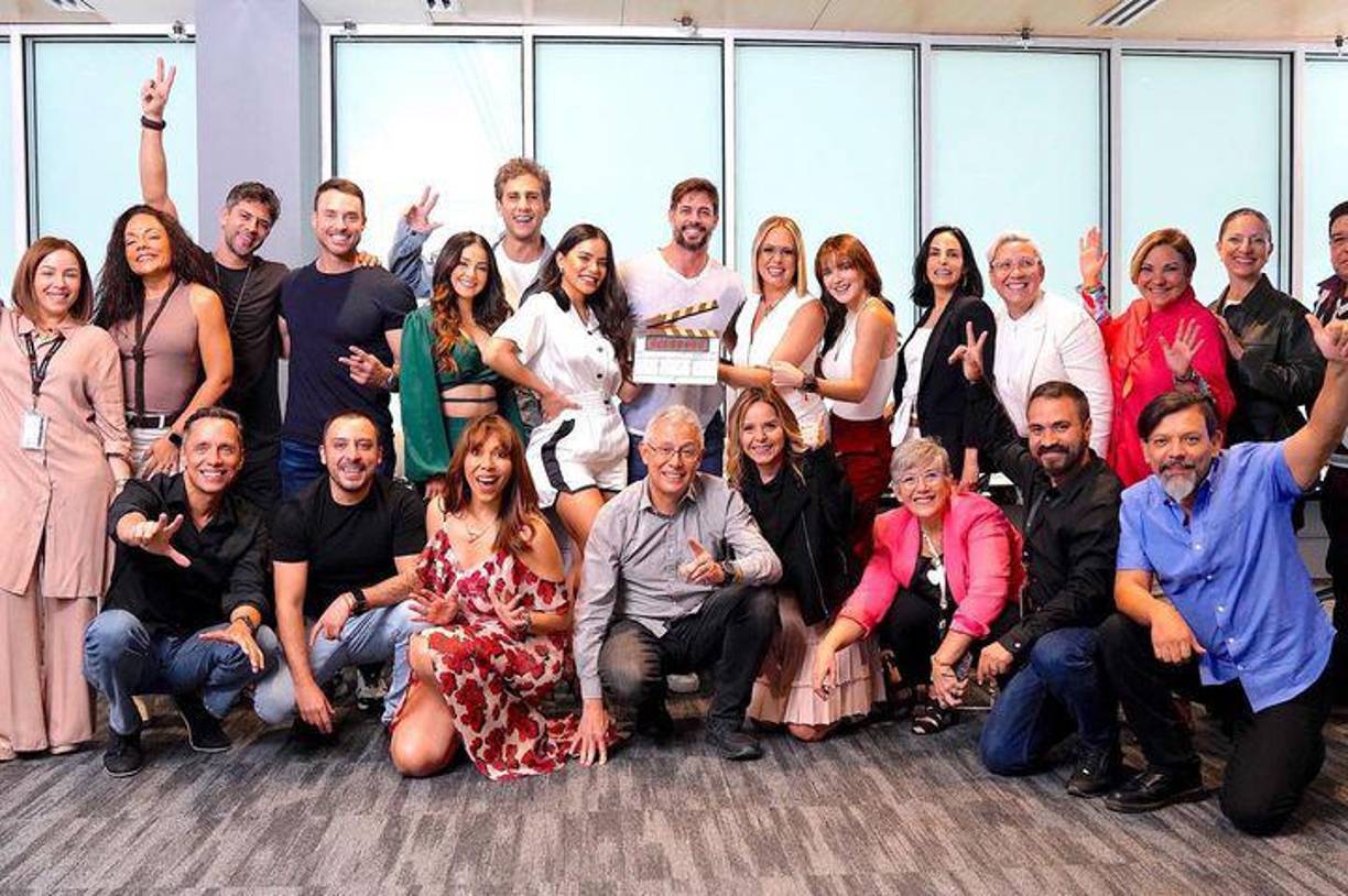 Ahora, Samadhi Zendejas tendrá un protagónico junto a William Levy en la telenovela ‘Vuelve a mí’, junto a Laura Flores, Fernando Ciangherotti y muchos actores legendarios más. Pero la química entre los dos actores principales es tal, que los rumores de noviazgo se han intensificado. 