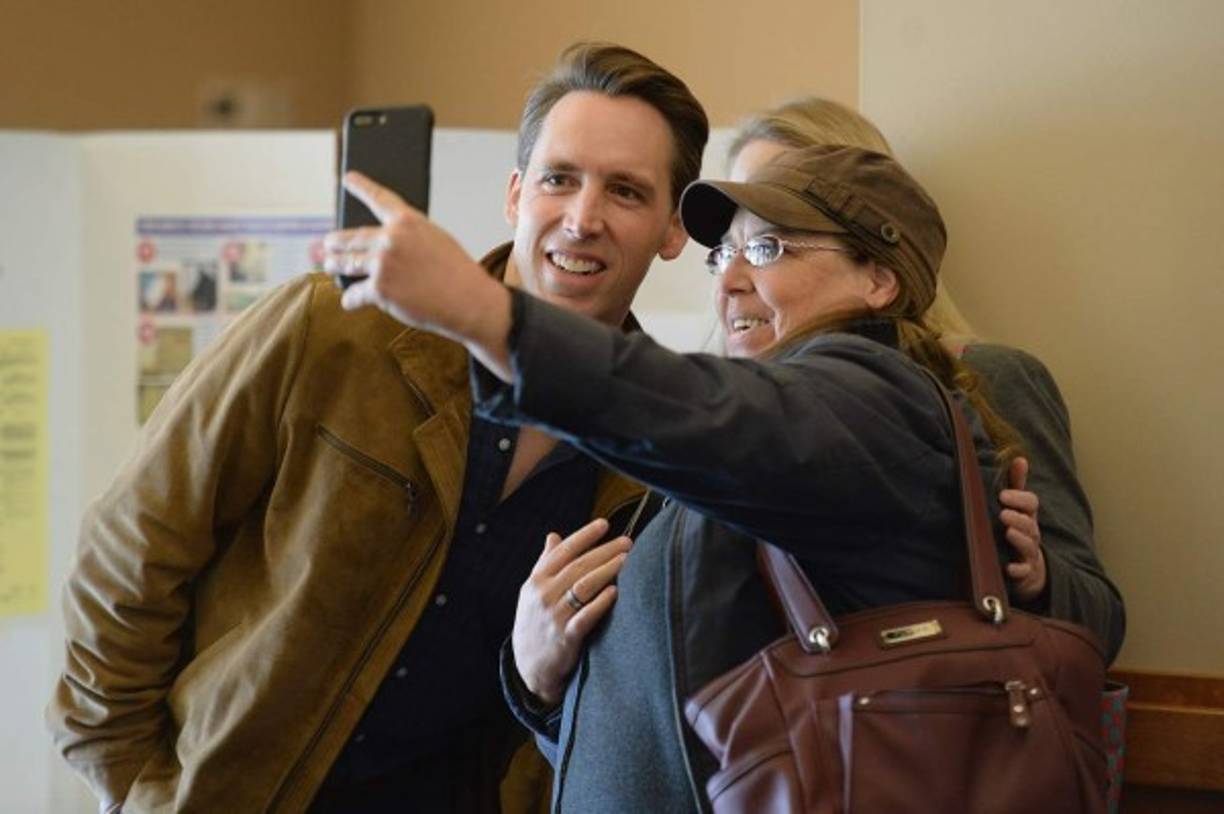 'Al final, lo que más me ha motivado a ir a las urnas es mandar un mensaje de rechazo a Trump. Demostrar que somos millones y millones los que nos oponemos a sus políticas y actitudes reaccionarias', dijo la estadounidense Sarah Combs.