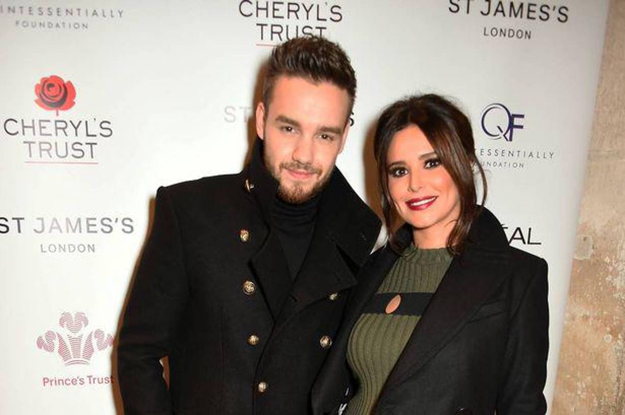 En marzo de 2017, tras un año de relación, Liam y Cheryl dieron la bienvenida a su hijo, <b>Bear Grey Payne</b>. La noticia fue recibida con alegría tanto por ellos como por sus seguidores. Cheryl lo anunció a través de una tierna publicación en Instagram, acompañada de una fotografía de Payne sosteniendo al recién nacido: <b>“El miércoles 22 de marzo, Liam y yo nos convertimos en padres de un bebé increíblemente hermoso y saludable”</b>.