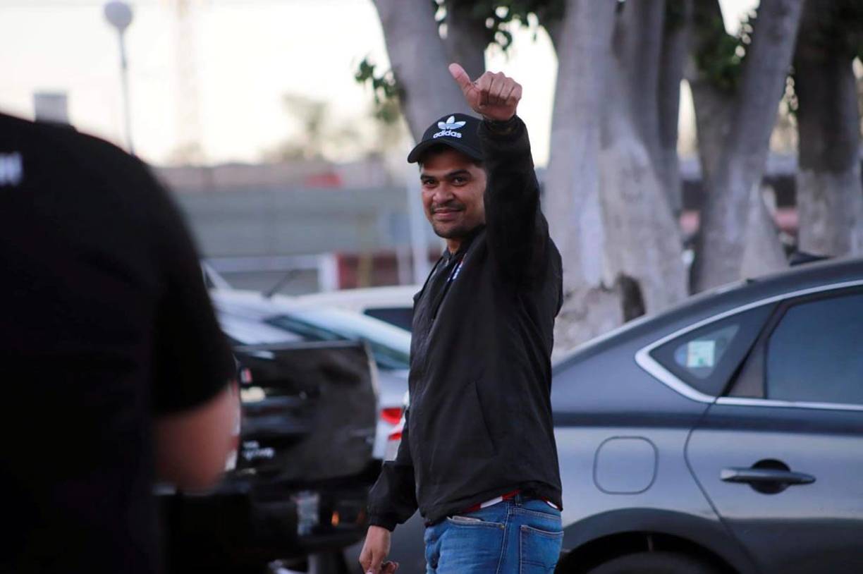 Este seguidor del Olimpia llegó al estadio Jalisco para apoyar al equipo.
