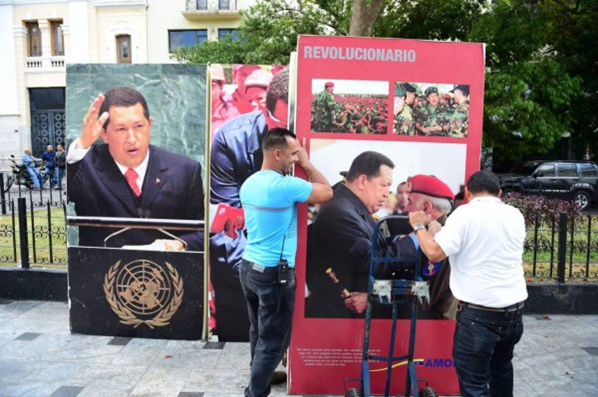 El presidente de Venezuela, Nicolás Maduro, expresó su 'indignación' y llamó a 'rebelarse frente a estas manifestaciones neofascistas, antibolivarianas, antipatriotas, antinacionalistas'.