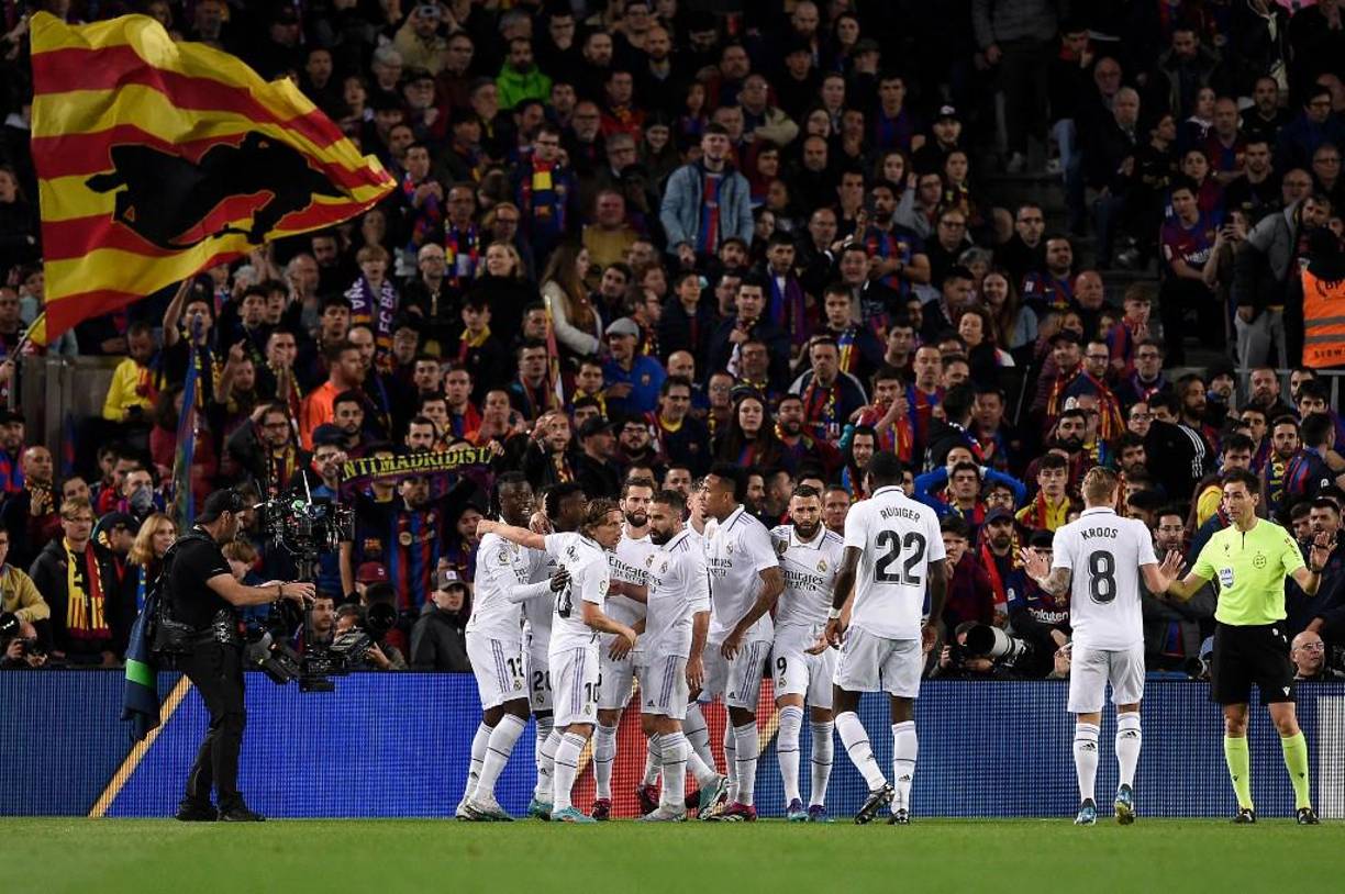 Tras la derrota en el clásico ante Barcelona, se ha filtrado la lista de jugadores que se estarían marchando del Real Madrid de cara a la próxima campaña.