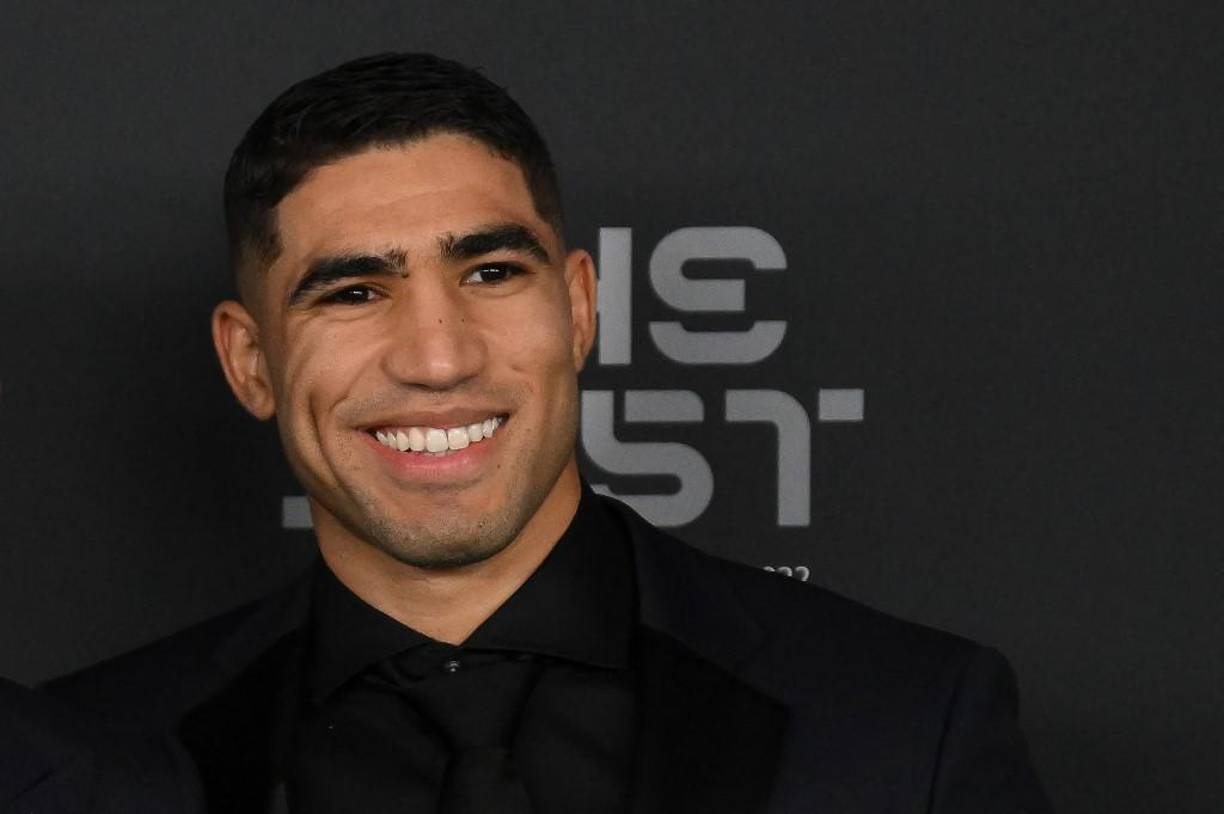 Aún no se sabe el rumbo que tomará el divorcio de entre Hakimi e Hiba, pero sin duda está siendo es uno de los centros de atención de los reflectores en el mundo deportivo y del espectáculo.<br /> 