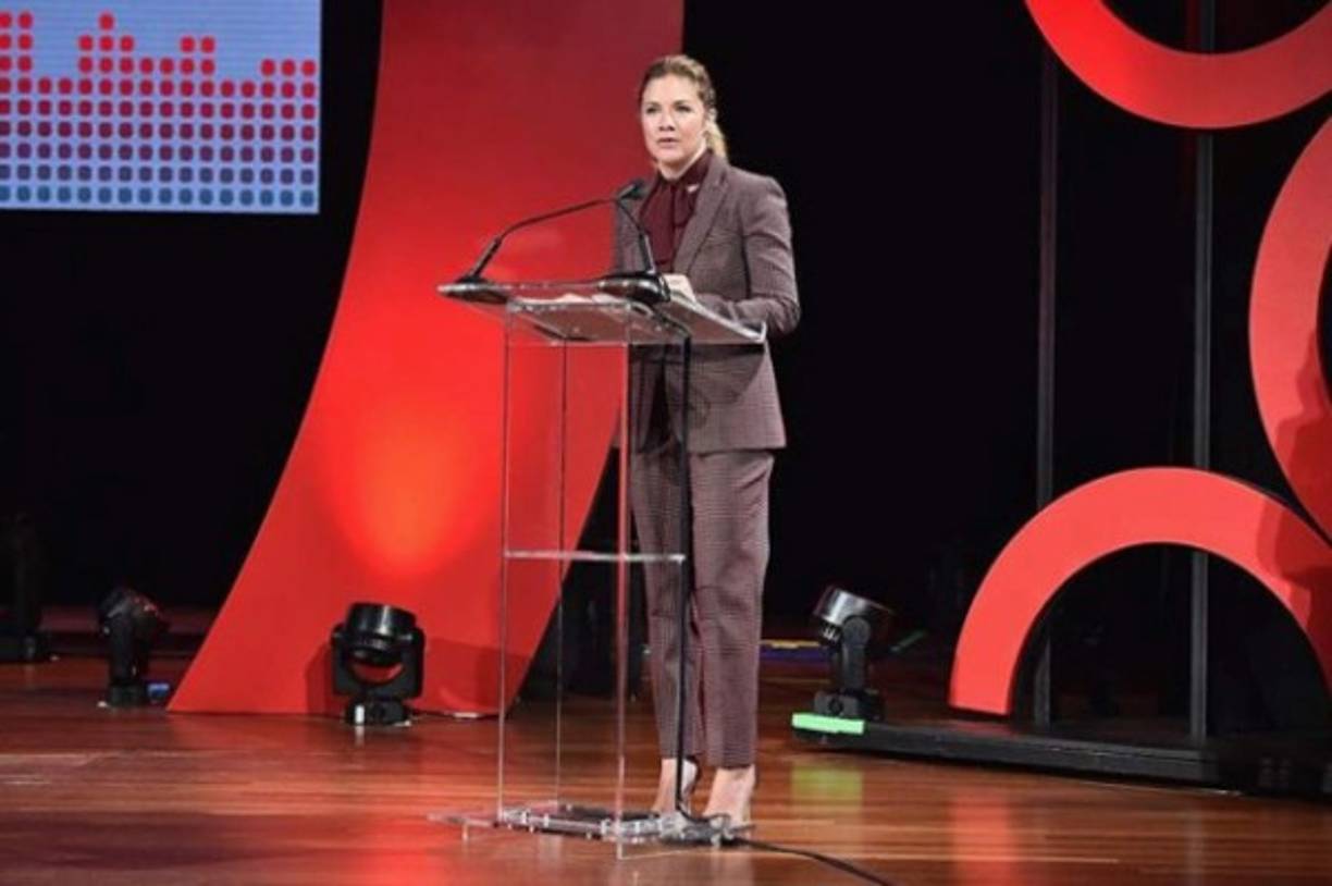 Ahora es portavoz de Sheena's Place, un centro donde ayudan a las personas con trastornos alimenticios.