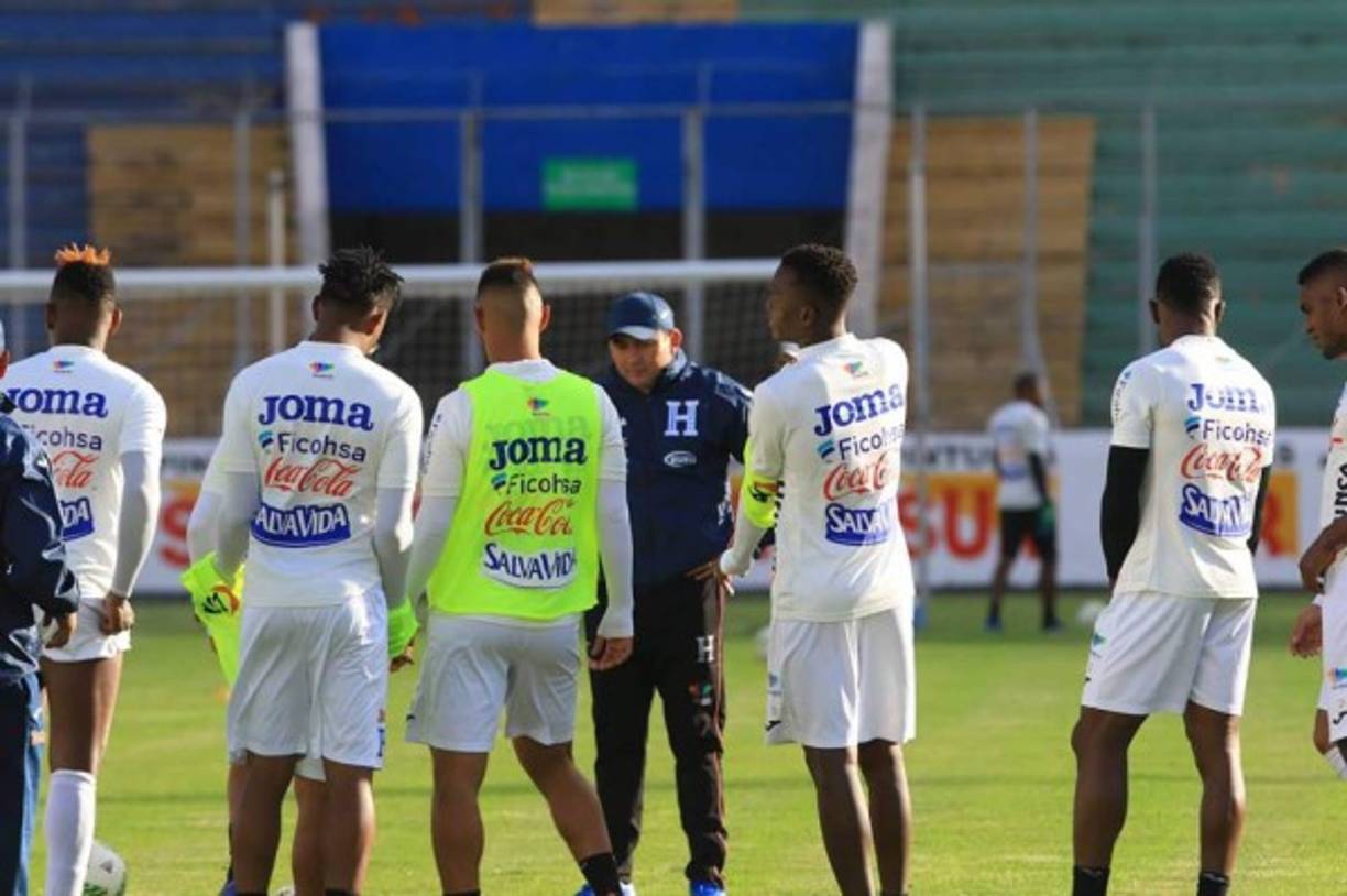 La Selección de Honduras confirmó oficialmente la alineación titular con la que se enfrentará a Chile este martes en el amistoso internacional a realizarse en Temuco a partir de las 6:15pm, horario hondureño.