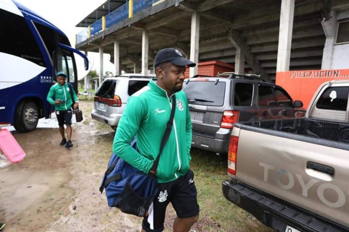 Edgar Álvarez se retira del fútbol profesional tras 22 años de carrera. El ahora exfutbolista será el encargado de la dirección deportiva del Platense.