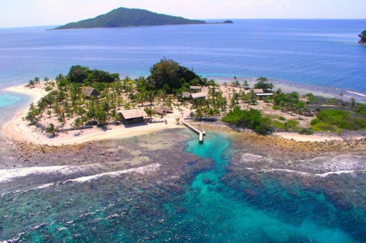 El ecosistema marino conserva unas 110 especies de arrecifes de coral, bellezas que solo pueden ser apreciadas a través del buceo y el esnórkel, que son las únicas actividades permitidas en esta reserva natural acompañadas por un guía.