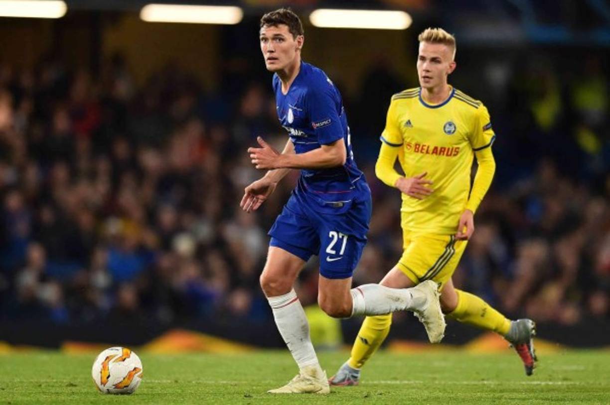 Andreas Christensen (23 años) - El danés, de 1,88 de estatura, milita en el Chelsea y acumula también muchos informes en el Barcelona desde hace tiempo. Juega como defensa y pivote.