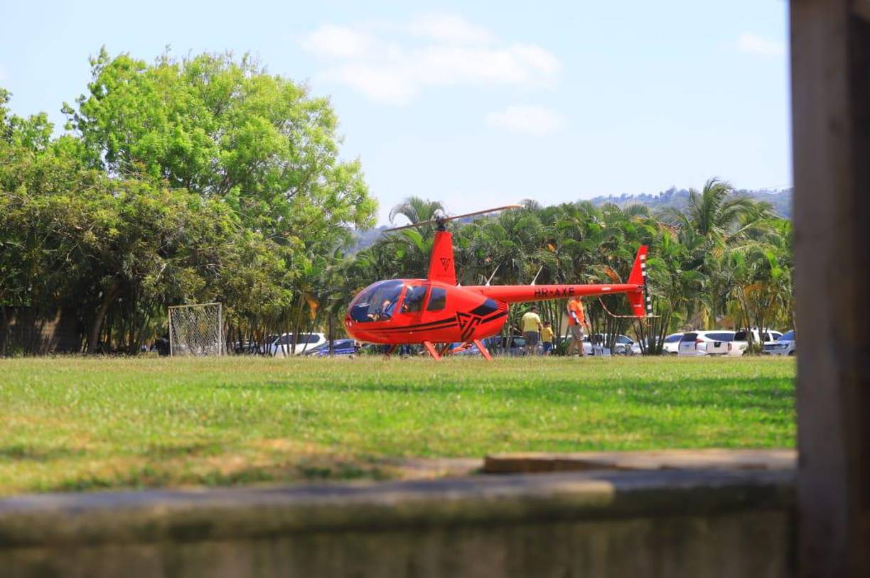 Fotos: Playas de La Ensenada atraen a miles este Viernes Santo