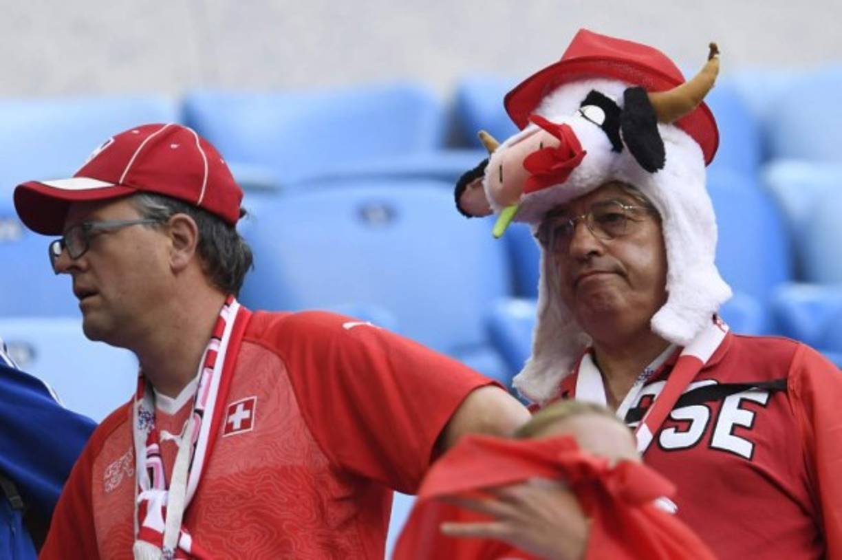La vaquita suiza no llevó suerte a la Selección. Foto AFP