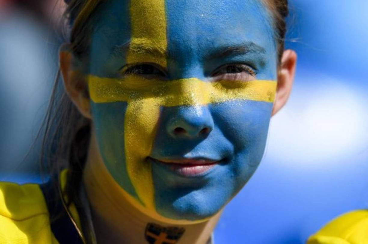 Hermosas suecas apoyando a su selección. Foto AFP