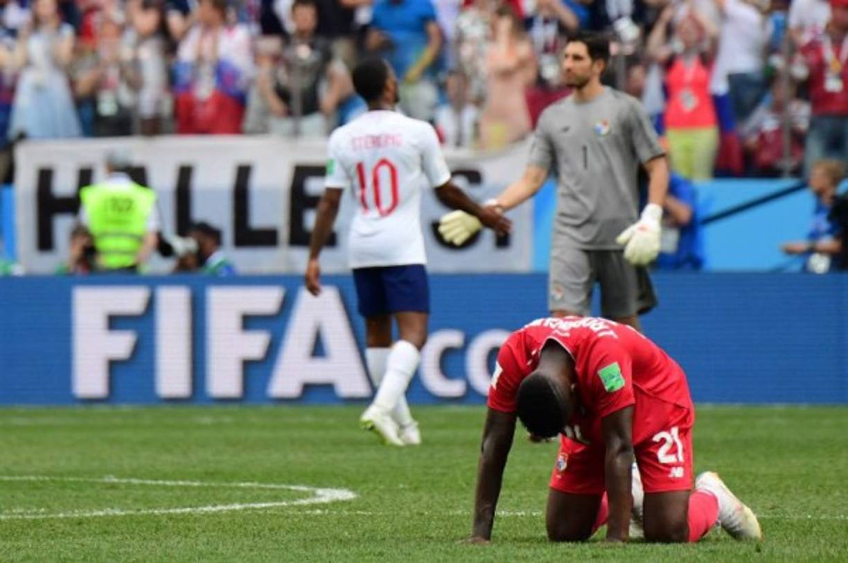El volante panameño José Luis Rodríguez quedó tendido en el césped tras el encuentro.