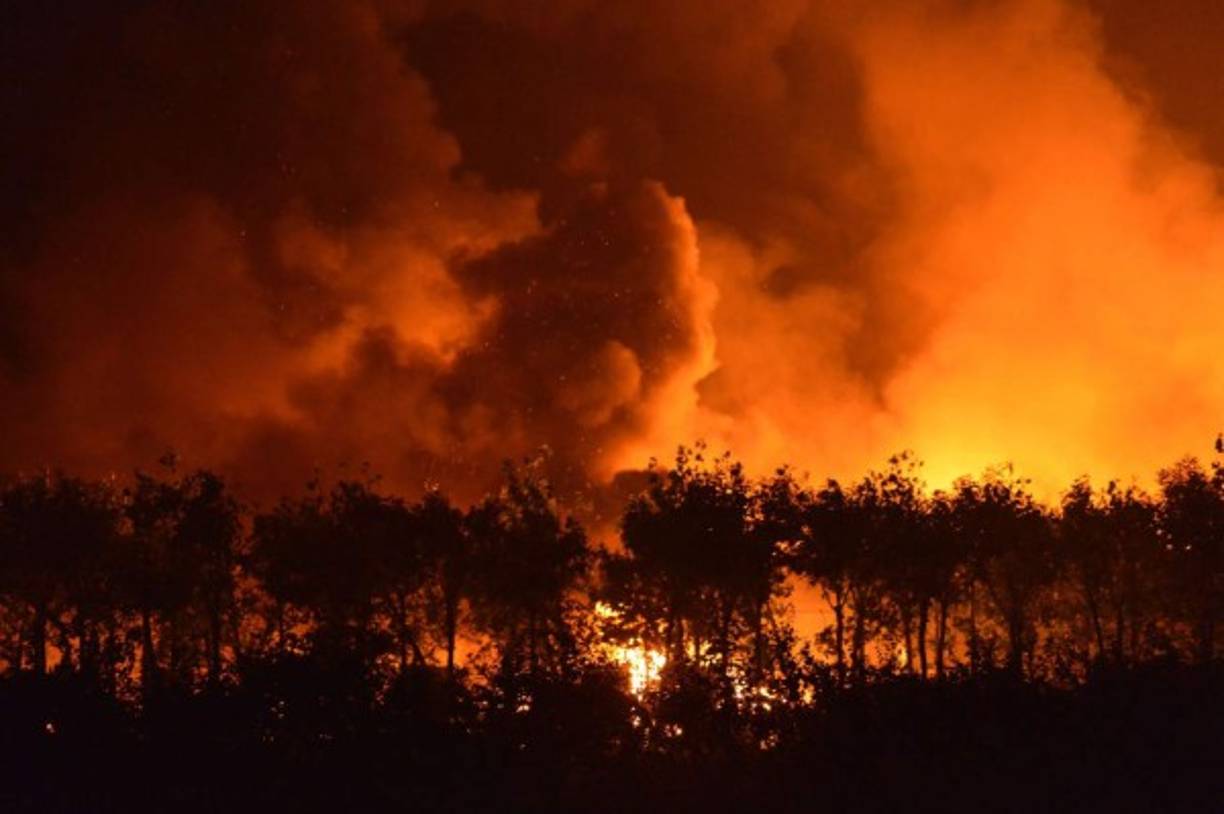 Las causas del incidente siguen siendo desconocidas. Sí se sabe que hubo un incendio en un contenedor y que después hubo dos explosiones.