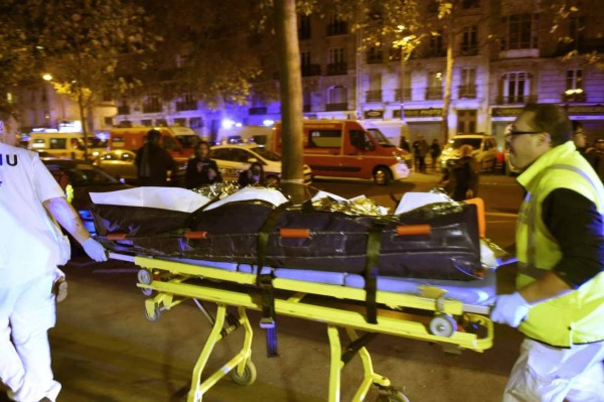 Según los medios franceses, en el interior de la sala se ha cometido una auténtica 'carnicería.