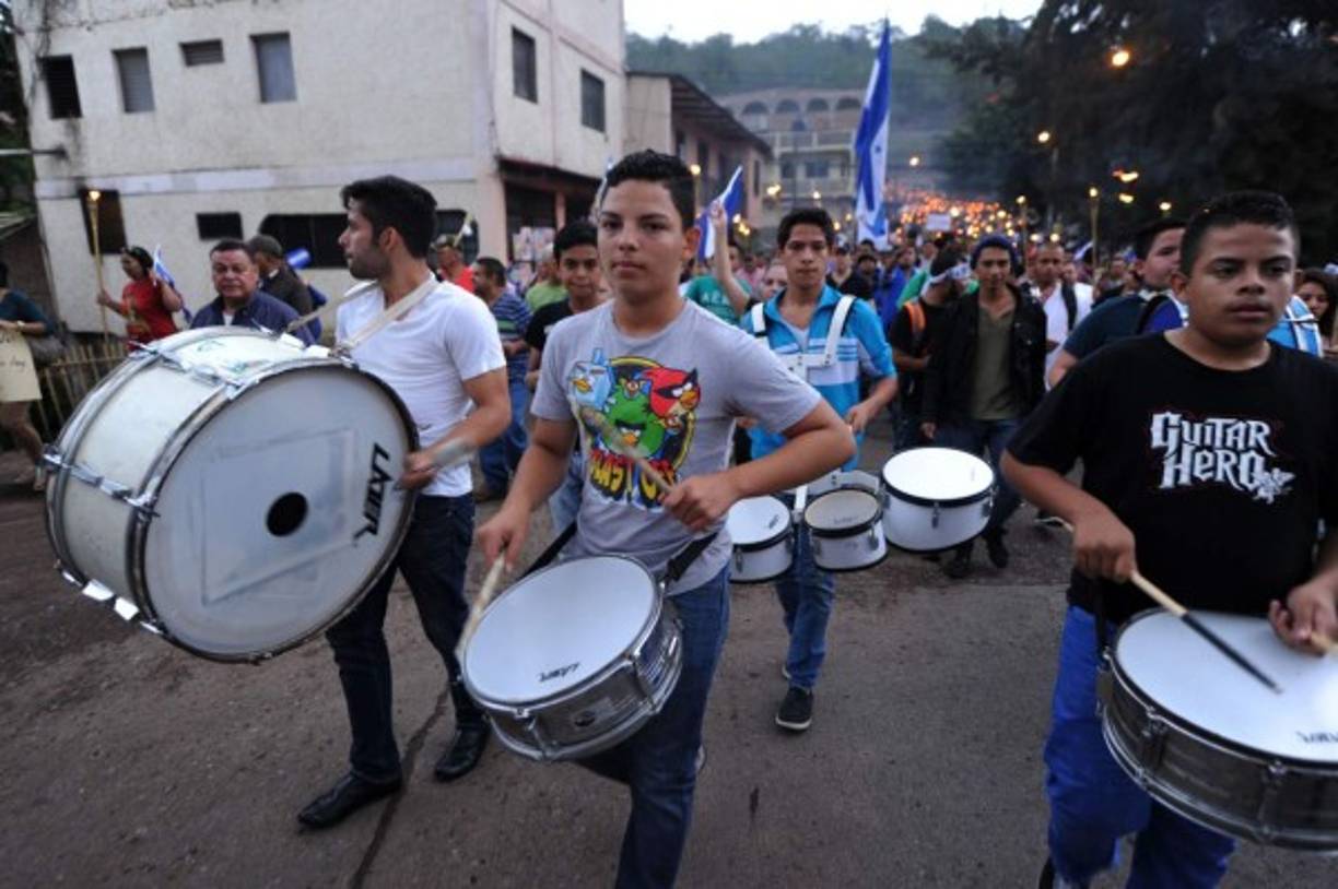 La marcha de las antorchas se realizó la tarde del viernes en Tegucigalpa.