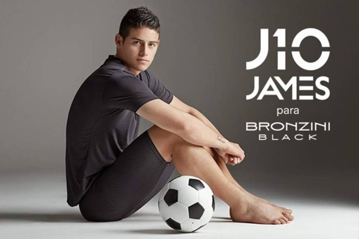 Ha figurado en varios clubes como el Mónaco, Porto, Banfield y ahora en el Real Madrid.