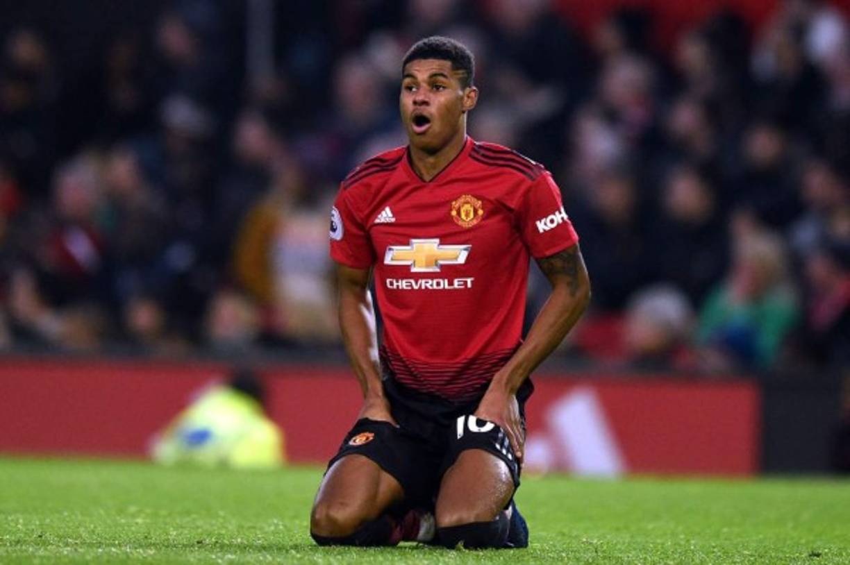 Según el periódico Daily Mirror, Marcus Rashford está planteándose salir del Manchester United, debido al poco protagonismo que está teniendo durante esta temporada. Sus principales pretendientes son la Juventus, el Milan, el Barcelona y el Real Madrid.