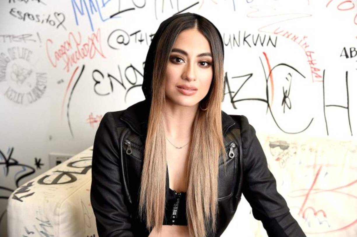 'Me sentí muy feliz de compartirlo con mis fans y lectores, y mostrarles la lección que hice y que lo reciban como quieran. Dejar que mi verdadero corazón brille fue el objetivo principal de este libro', apuntó.