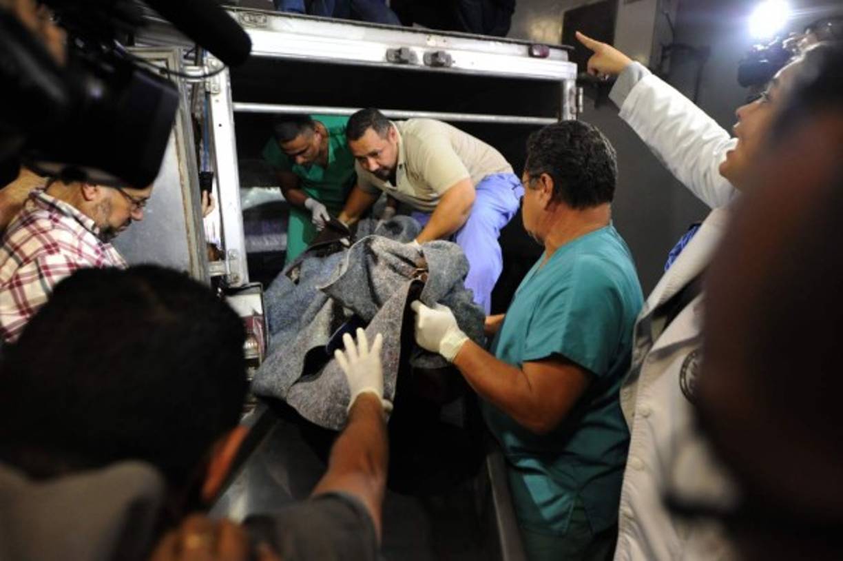 En varias ocasiones Berta Cáceres cuestionó a la Policía Nacional, principalmente cuando las fuerzas del orden impedían movilizaciones del Consejo Cívico de Organizaciones Populares e Indígenas de Honduras (COPINH).