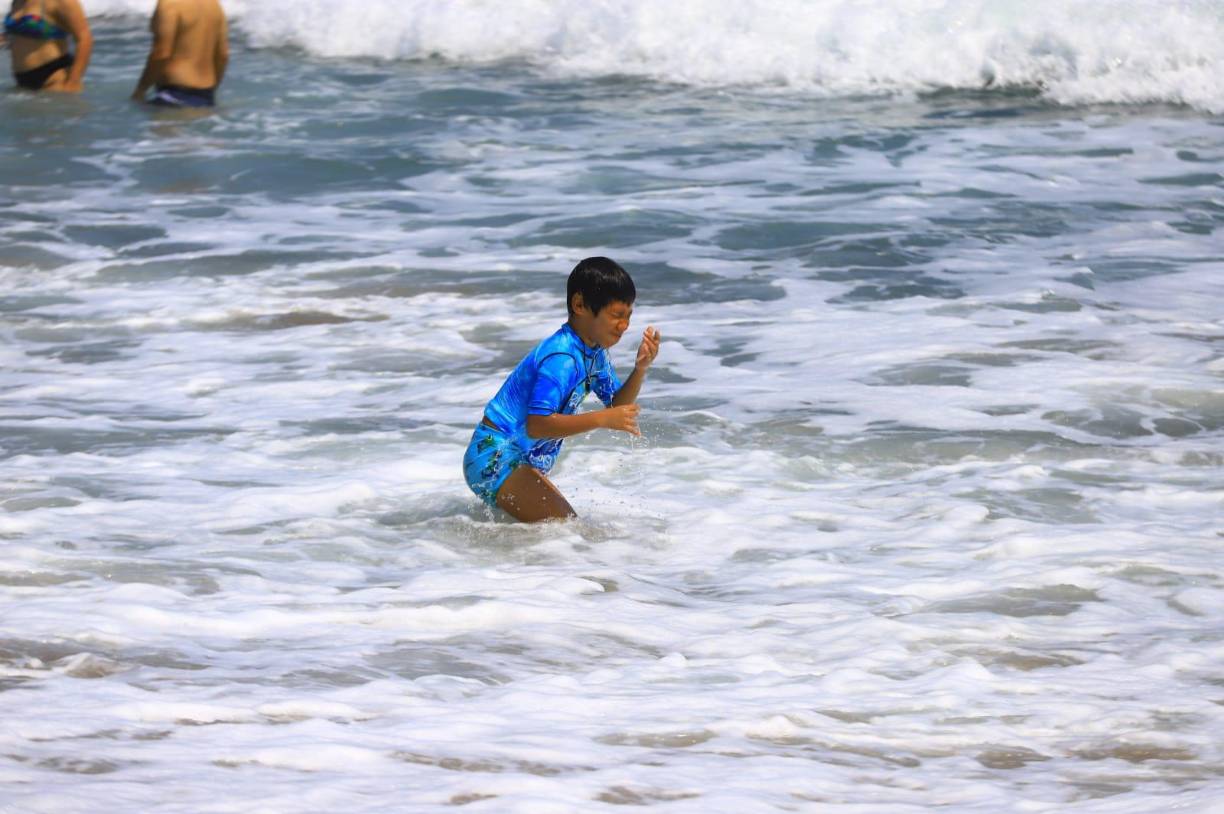 Los recorridos a Punta Sal, el agua cristalina y la deliciosa gastronomía garífuna son de los principales atractivos en la zona.