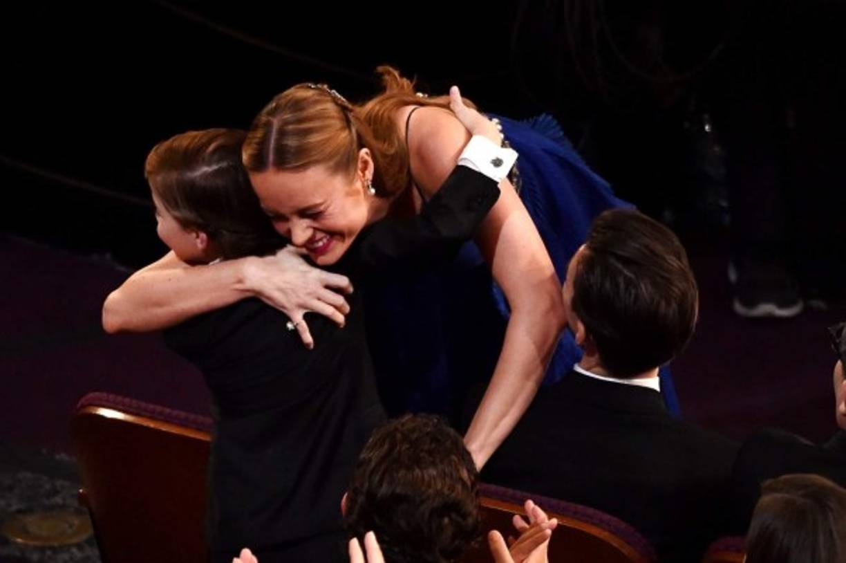 Brie Larson se alzó con el premio por su protagónico en 'La habitación'.