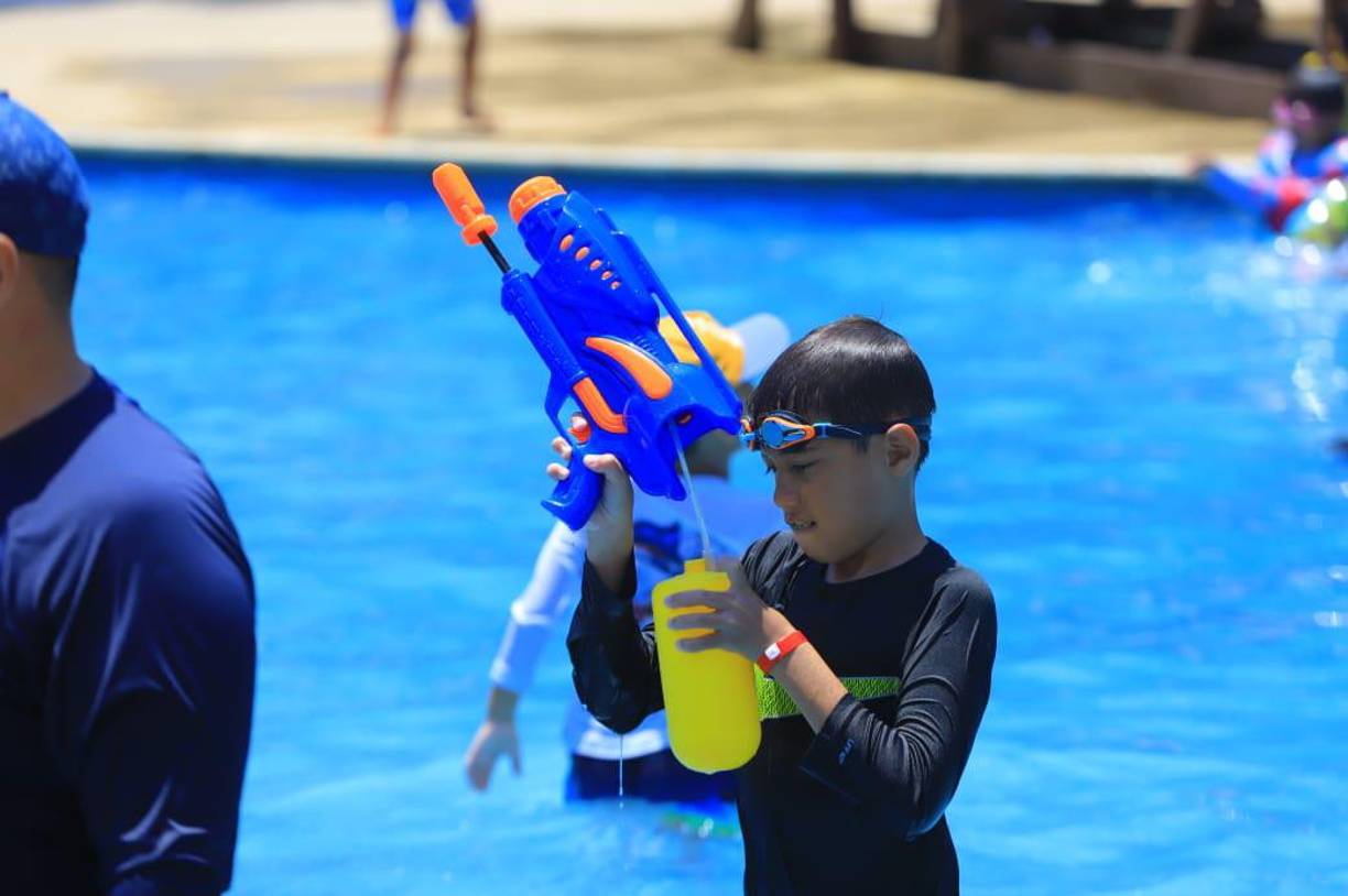 Fotos: Playas de La Ensenada atraen a miles este Viernes Santo