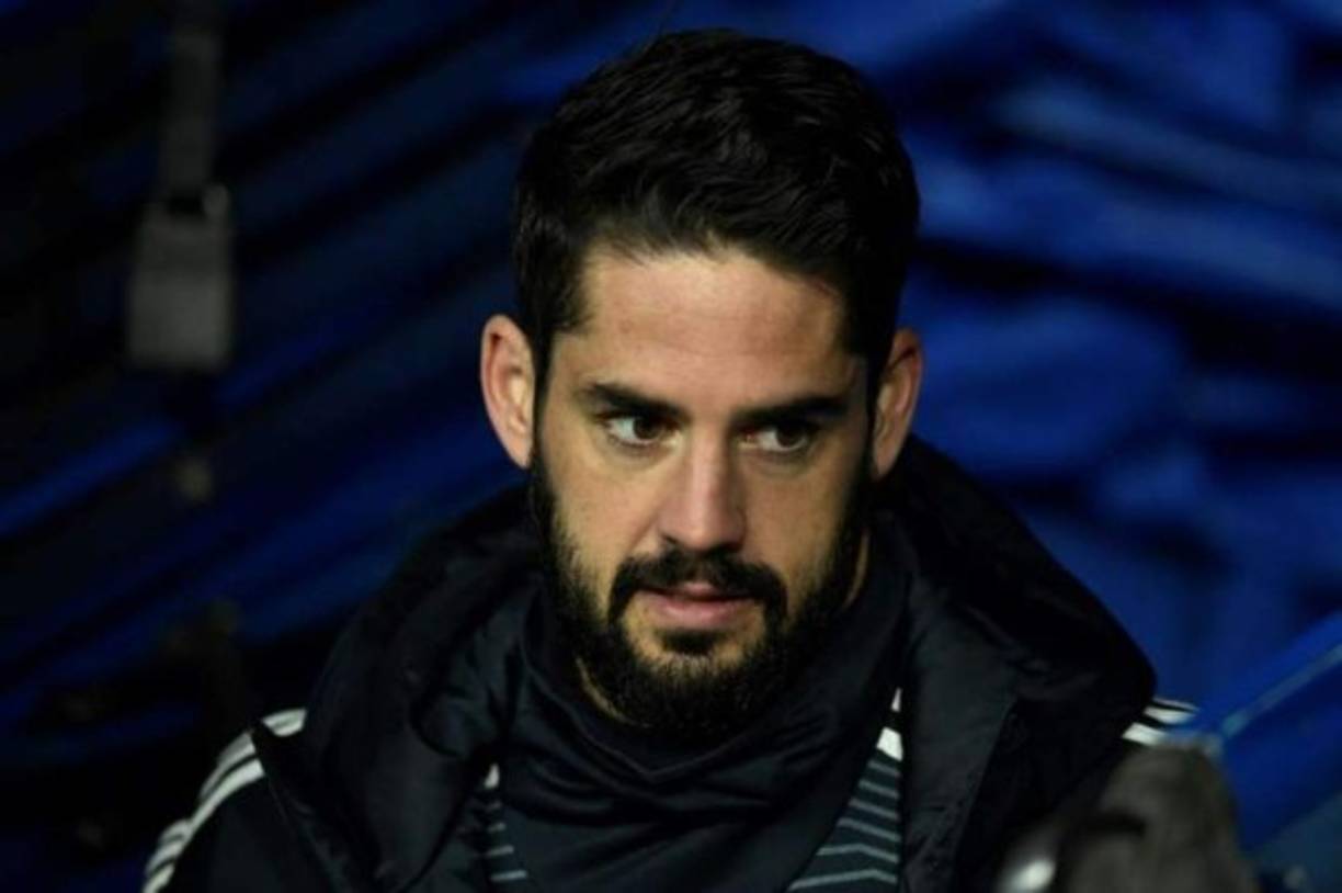Para sorpresa de muchos, el crack español Isco Alarcón no estará en el Clásico de Copa ante Barcelona. Solari ha decidido no darle la oportunidad y no lo ha convocado.