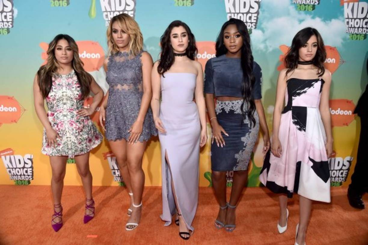 Las cantantes Ally Brooke, Dinah Jane, Lauren Jauregui, Normani Kordei y Camila Cabello de Fifth Harmony.