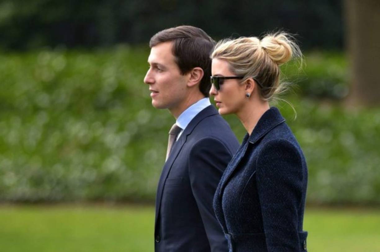 Las únicas tres personas que trabajan en la Casa Blanca para Trump sin cobrar ningún salario están el matrimonio formado por su hija mayor y consejera, Ivanka, y Jared Kushner, quien también asesora al mandatario. Reed Cordish, asistente presidencial para iniciativas intergubernamentales y de tecnología, tampoco recibe paga.