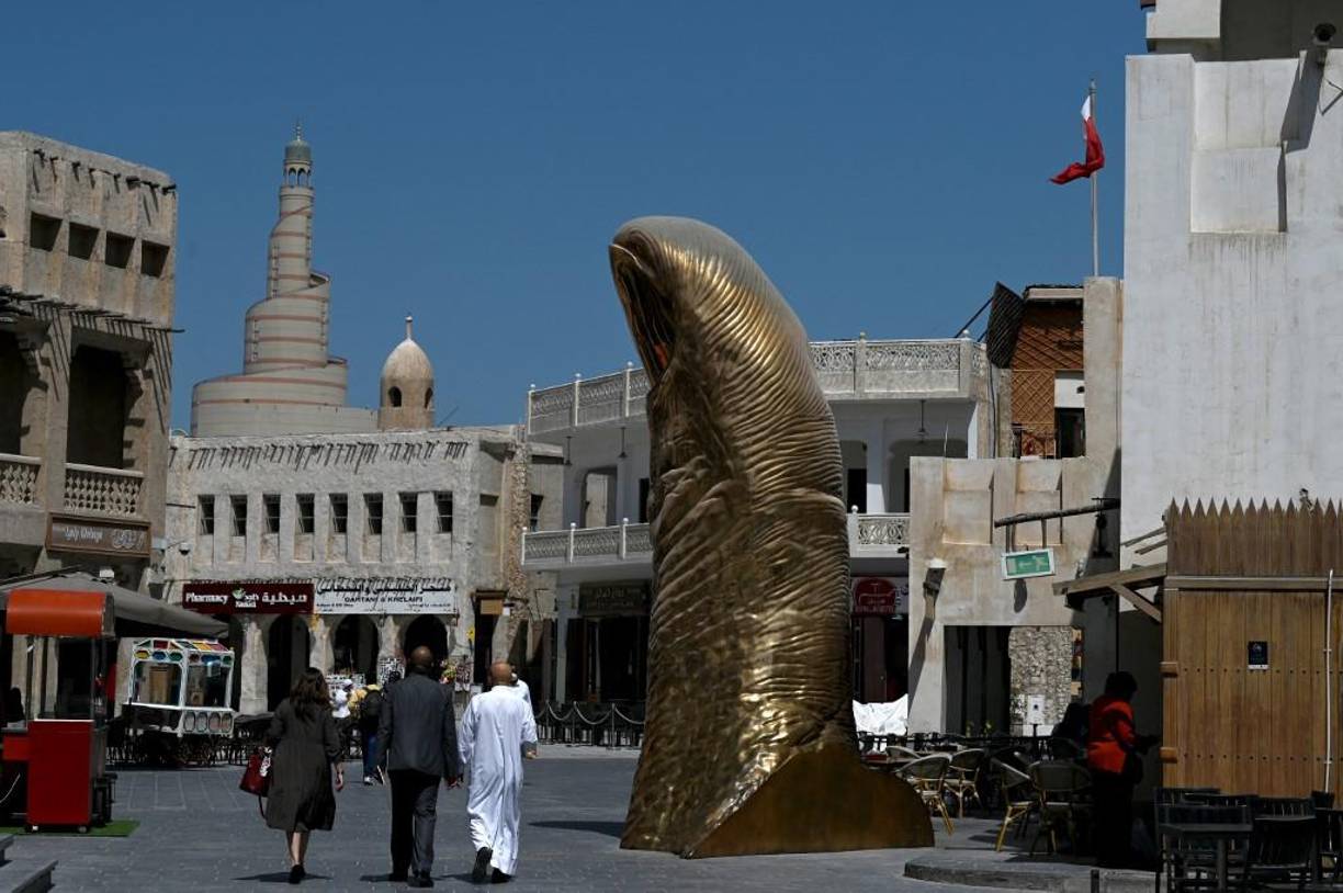 El aficionado debe de tener en cuenta que en Qatar no se permite el consumo de alcohol debido a su religión. Por esta razón, el país asiático es estricto con el consumo de las bebidas, incluso las autoridades sancionan a las personas que lo hacen en público 
